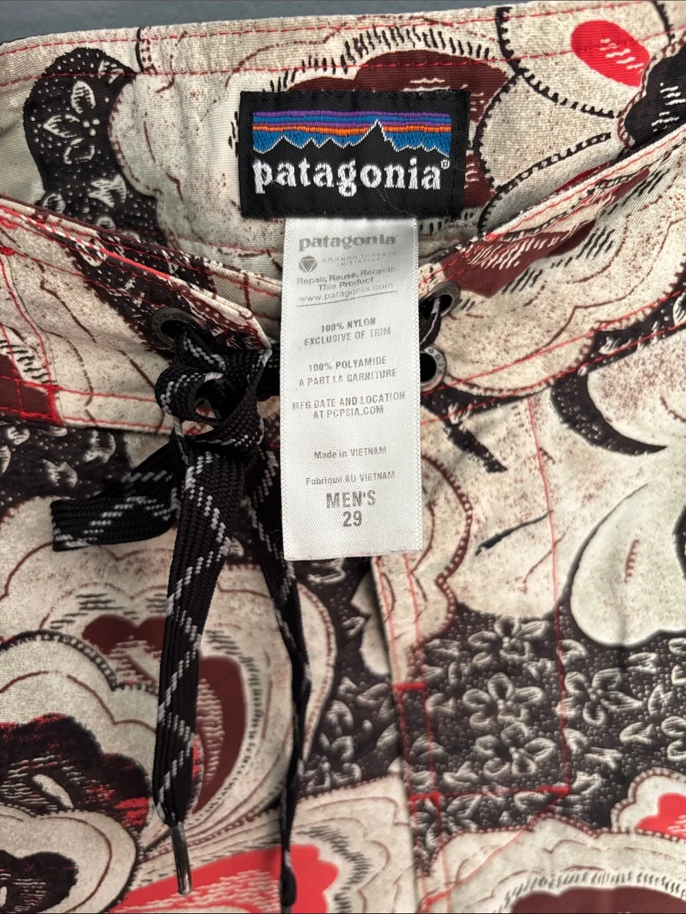 Patagonia Cream, Brown & Red Patterned Men's Shorts